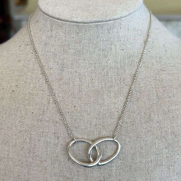 AuthenticTiffany & Co. Elsa Peretti Large Interlocking Ovals 925 Sterling Silver - Picture 2 of 11